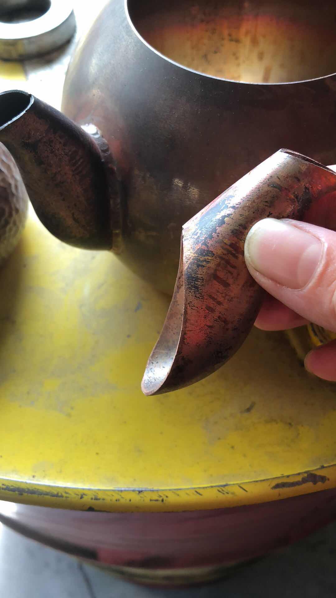 紫銅壺激光焊接需要用哪種激光焊接機(jī)？